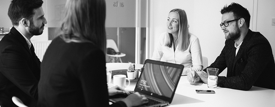 Internationell rekrytering utvecklare. Internationell rekrytering av IT specialister. Som högutbildad inom IT finns många möjligheter i Sverige och Ants har välutvecklade processer för att rekrytera utvecklare utomlands.